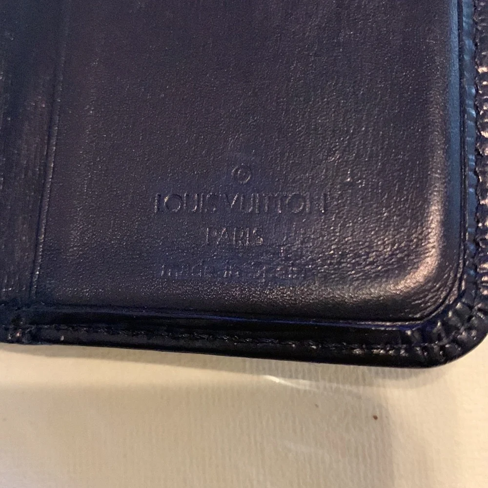 Louis Vuitton Epi card holder